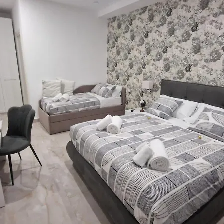 Murolo's ゲストハウス